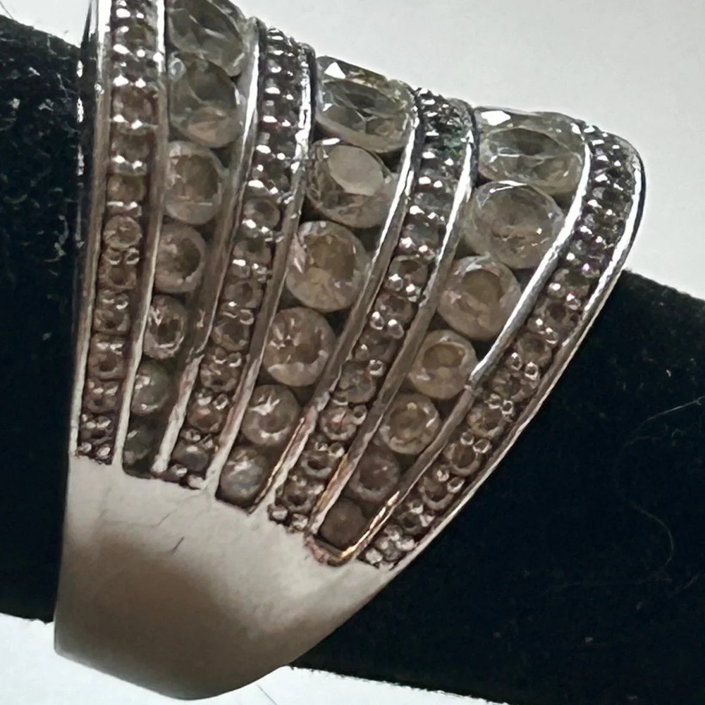 Silver Crystal Size 8 Multi-Row Statement Ring - Clear